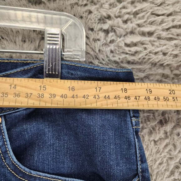 RFM Jeans Womens 18 Blue Stretch High Rise Capri *GUC* - Picture 4 of 15